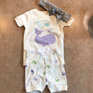 Baby gap whale set 🐳